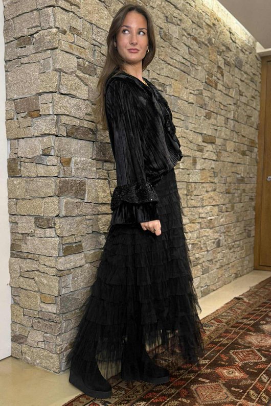 Stevie Stretch Velvet Ruffle Blouse Black /14 =